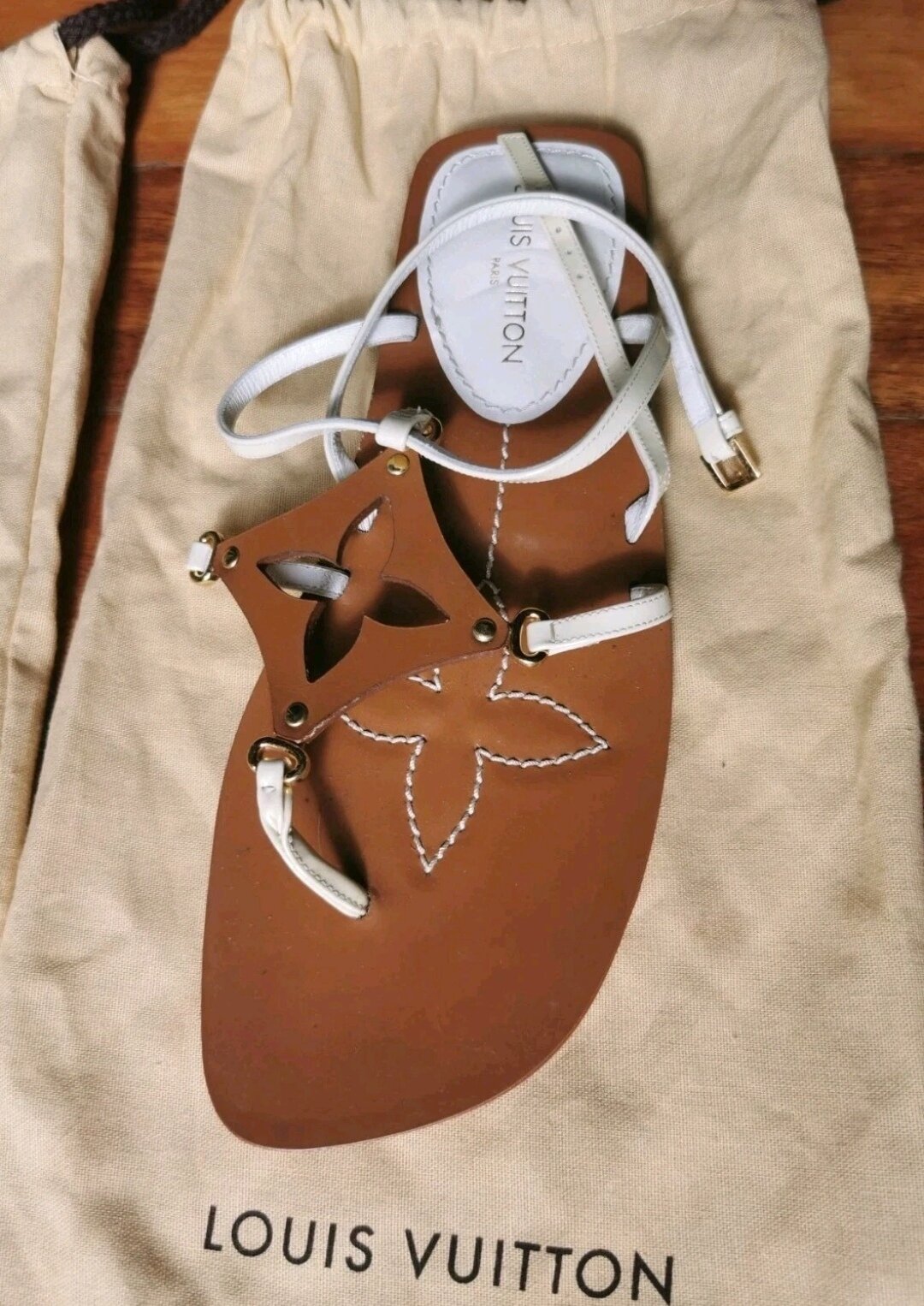 BN Monogram Cutout Leather Flat Thong Sandals Sz 37 Made In Italy