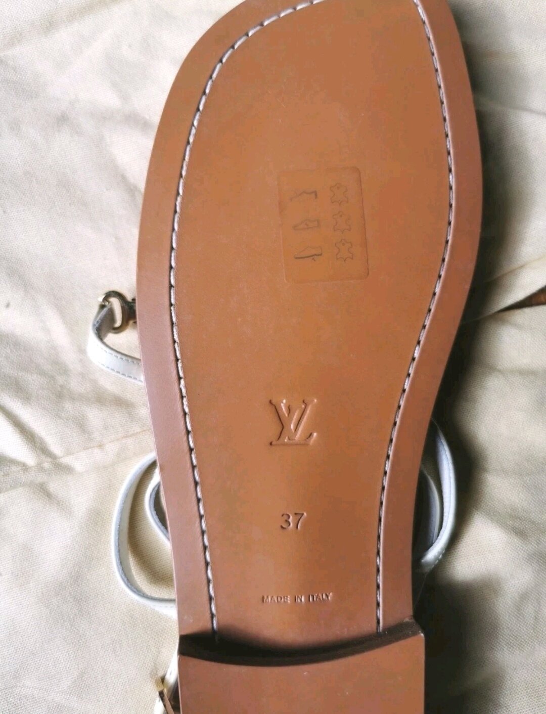 BN Monogram Cutout Leather Flat Thong Sandals Sz 37 Made In Italy