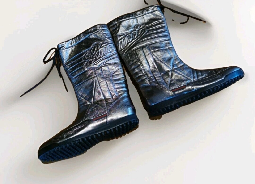 BN Metallic Gold Leather Snow Boots - IT Size 37.5c - 