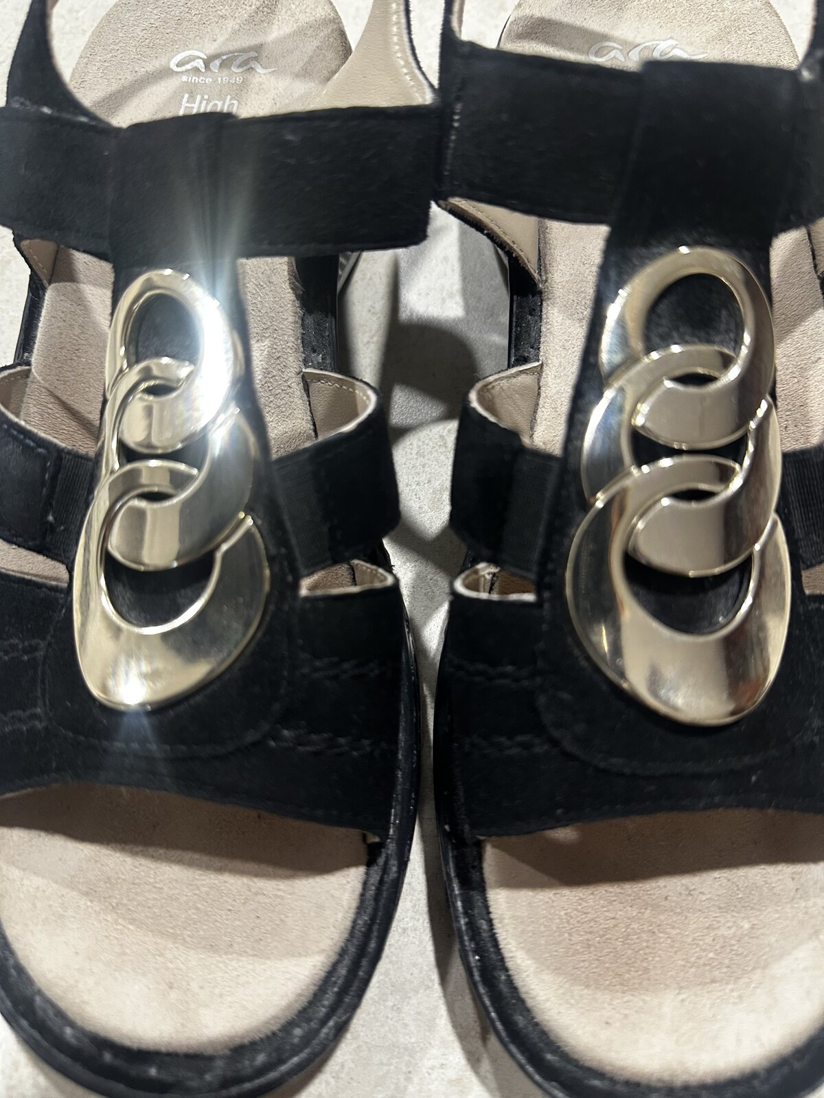 ladies Osaka black suede sandals 
