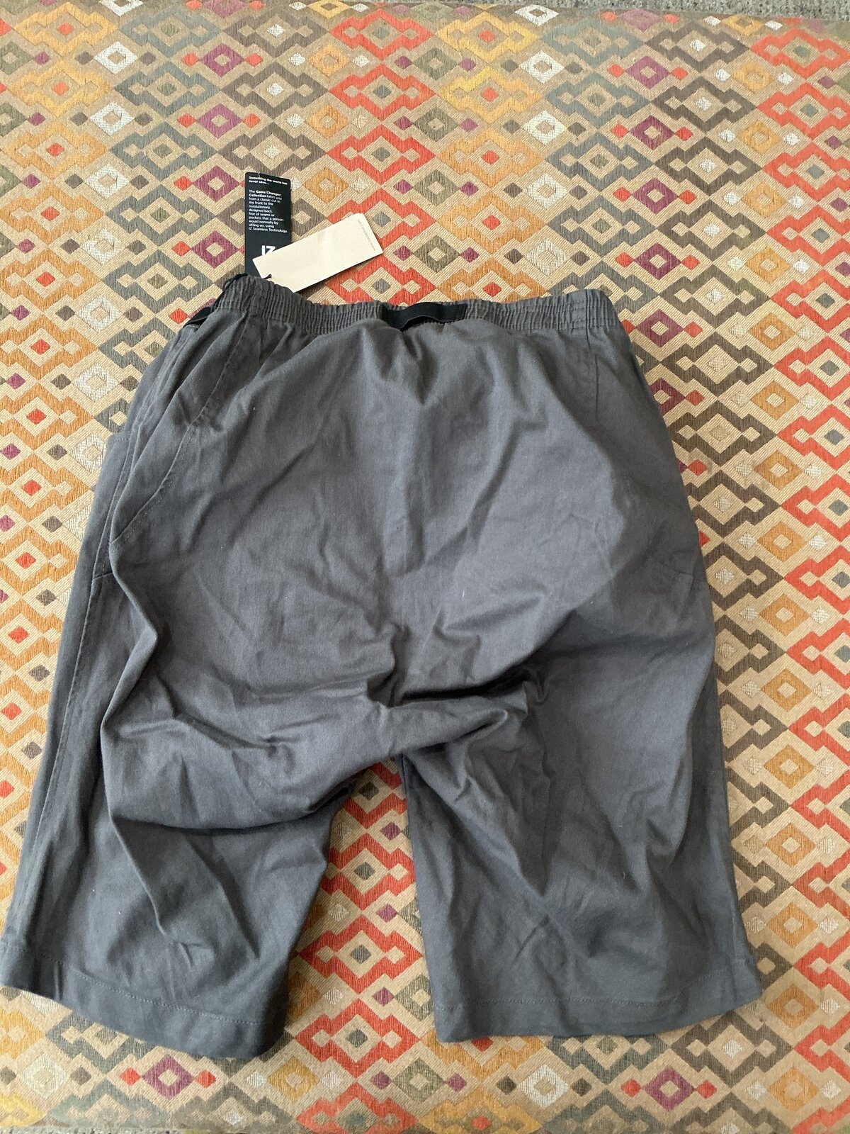 Men's Game Changer Seamless Back Elastic Waist Chino Shorts
