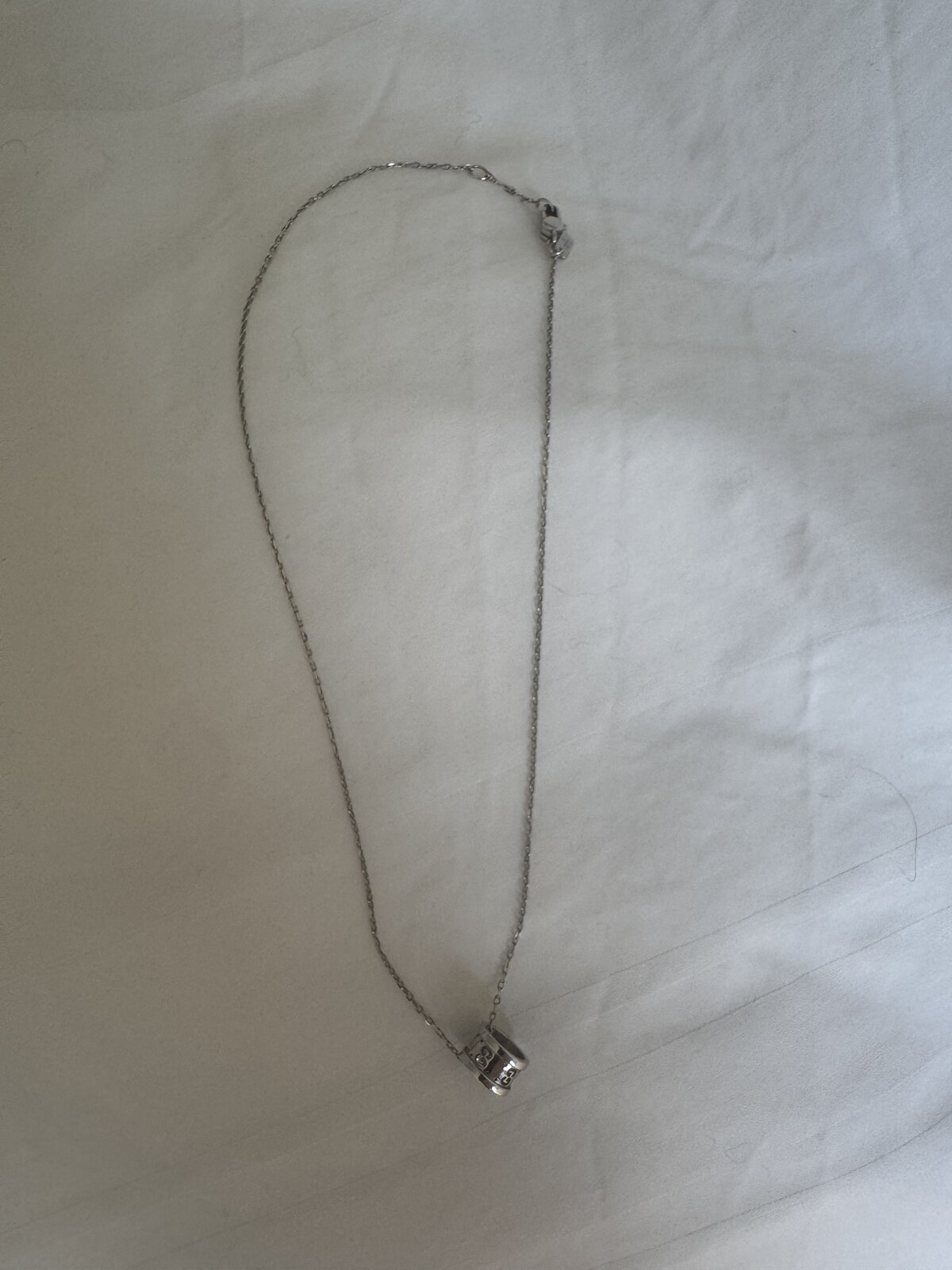 Icon Collection Necklace White Gold with box and receipt