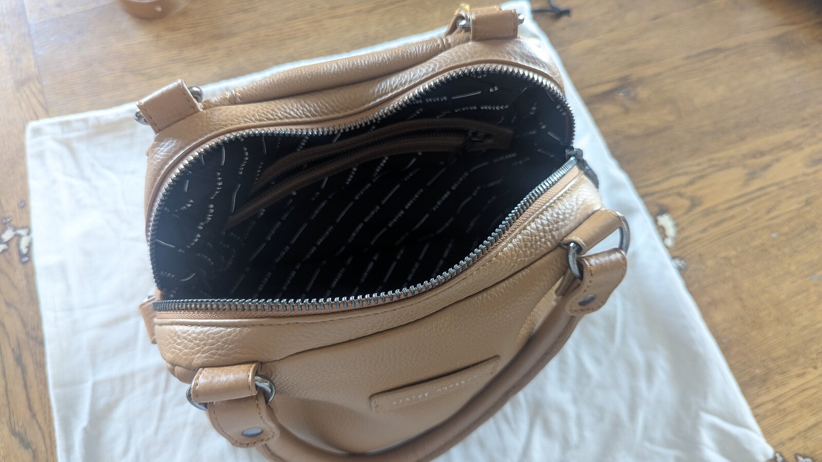 Womens Last Mountains Leather Bag - Camel