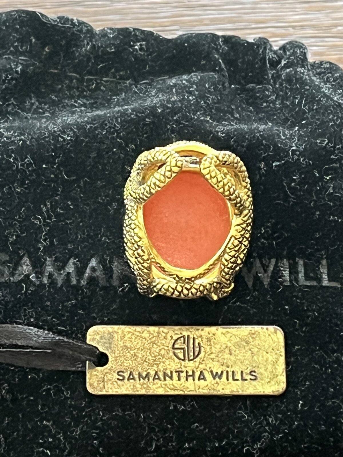 CONCORDIA RING IN GOLD WITH CORAL SIZE 7