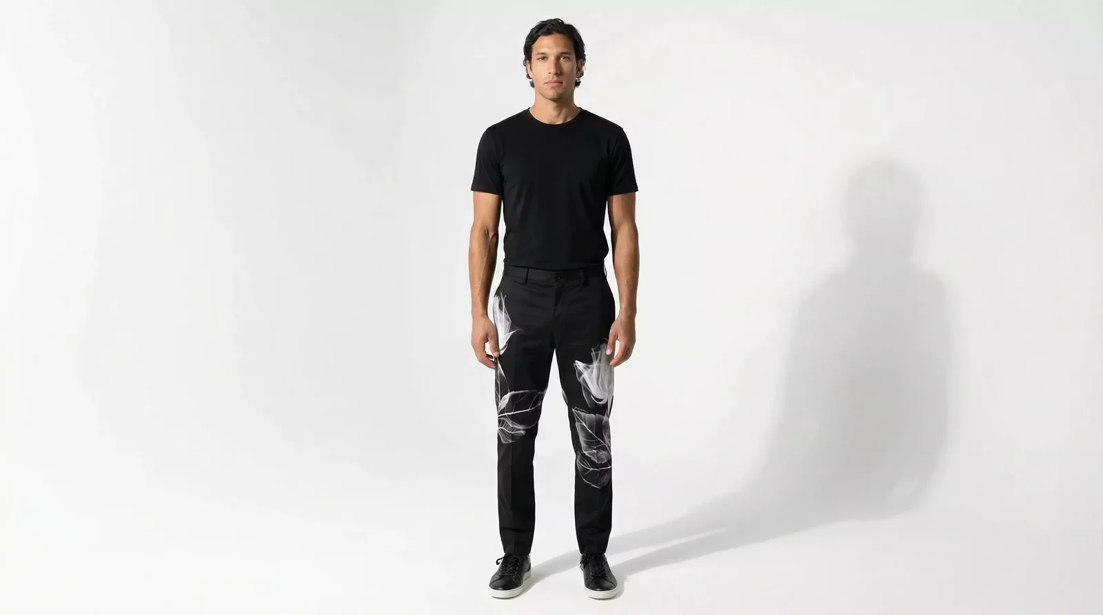 Floral Print Tailored Trousers - Black / IT48 | M
