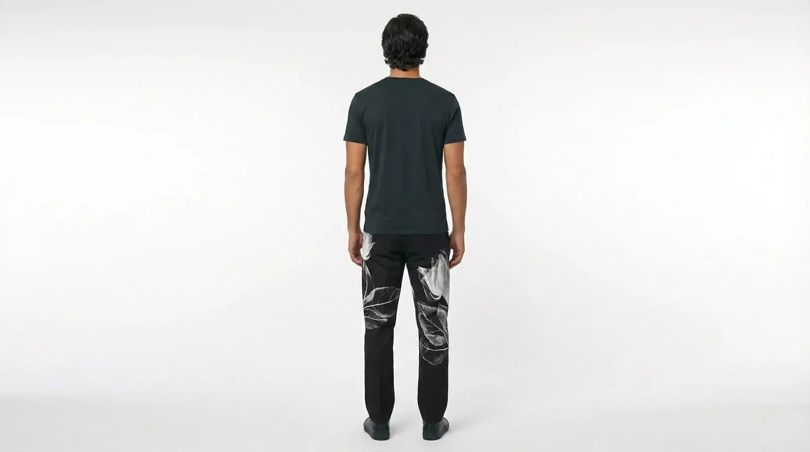 Floral Print Tailored Trousers - Black / IT48 | M