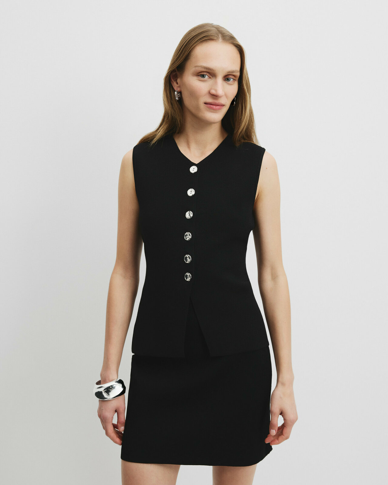 Compact Knit Vest