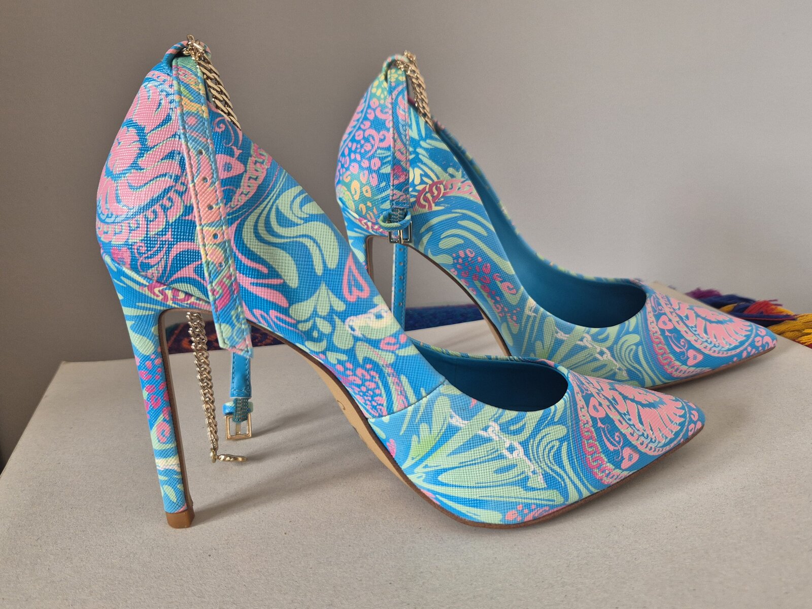 heels