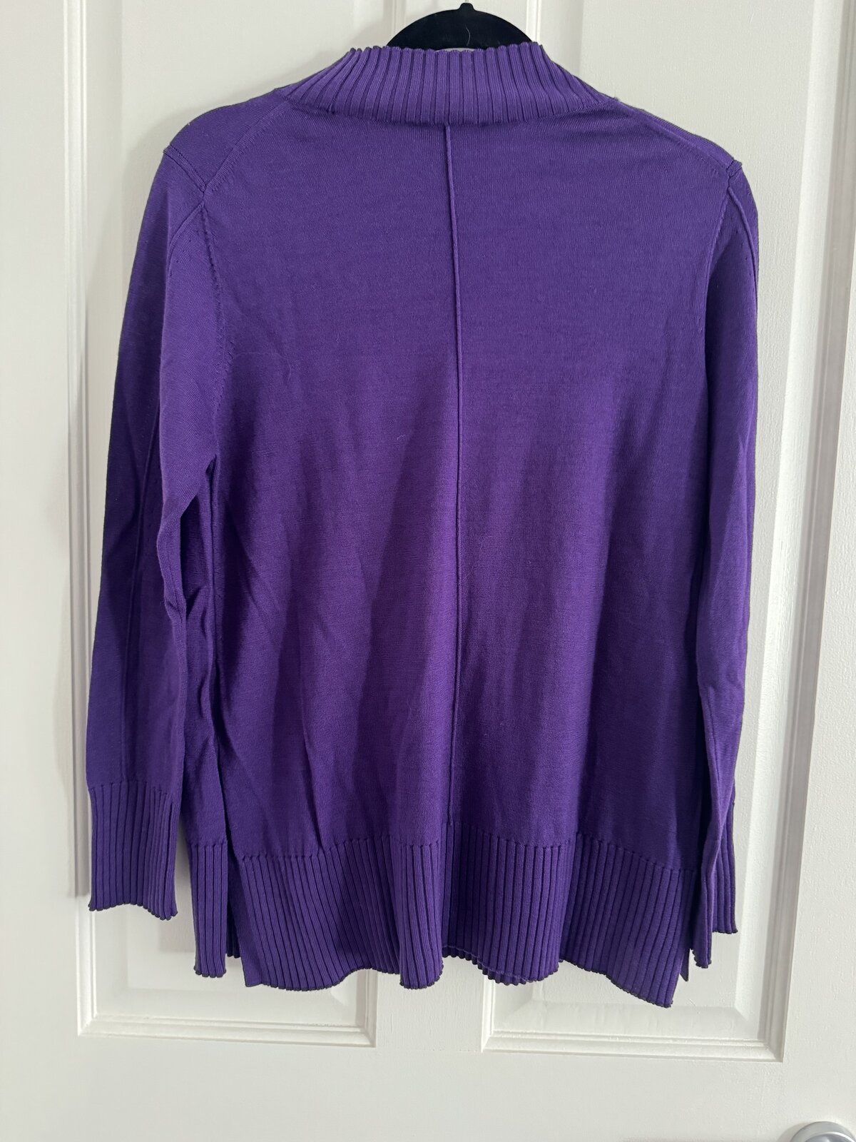 100% Merino Wool Jumper | M