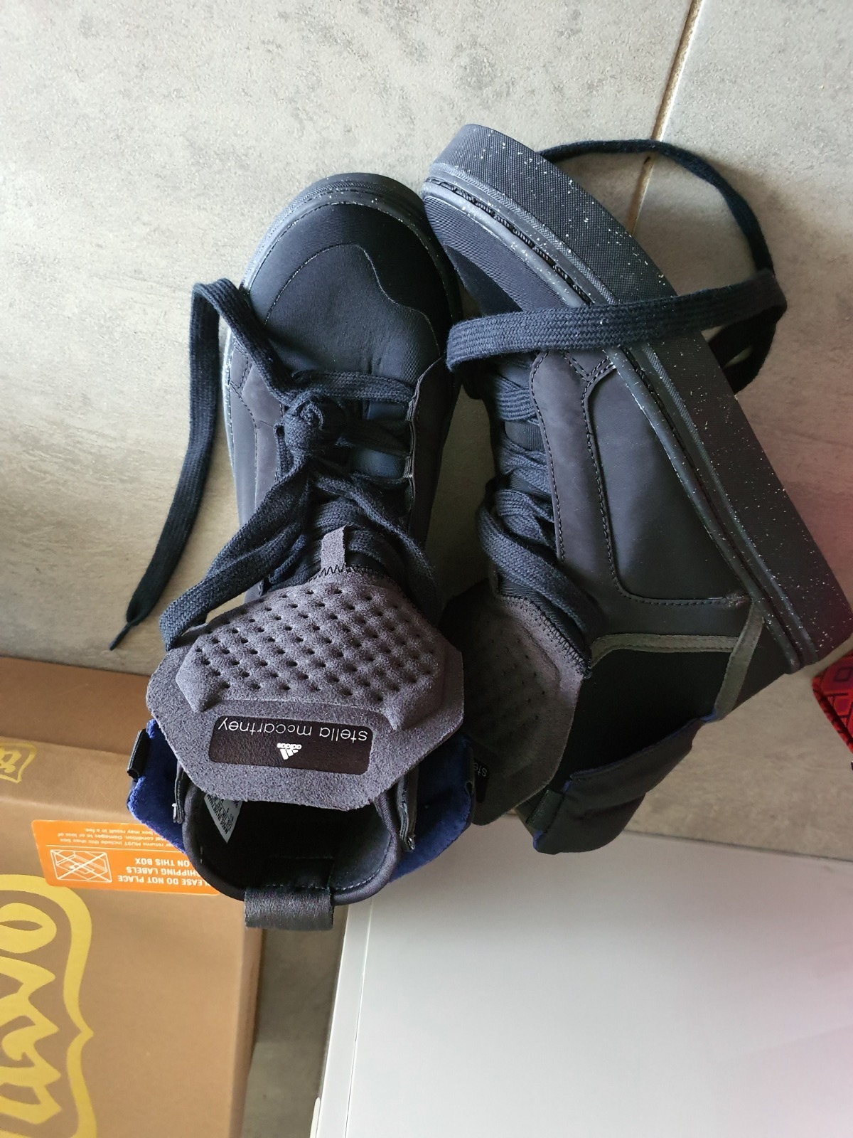 Stella Maccatny Sneakers Size 6-6.5