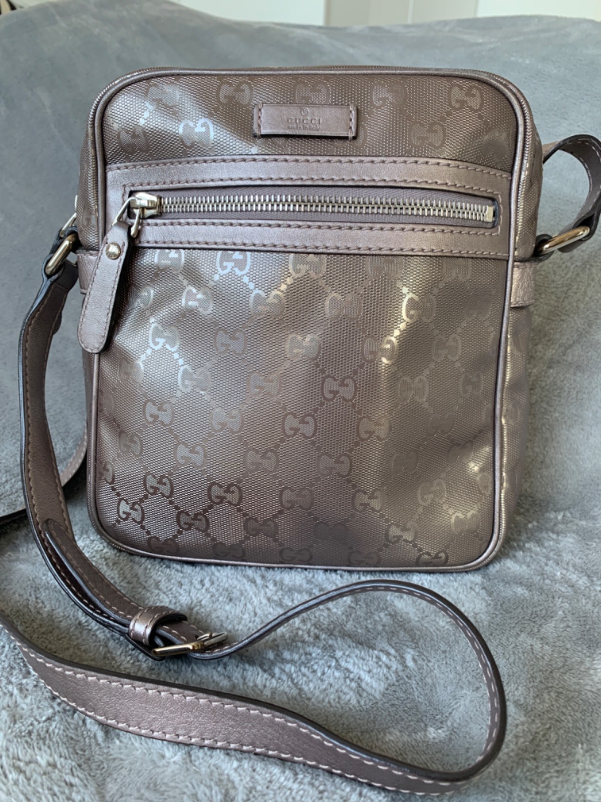 Crossbody bag