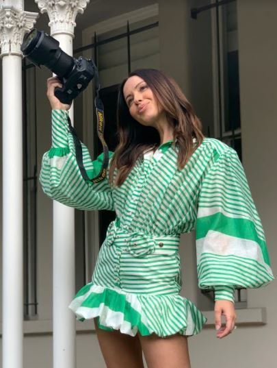 MACKENZIE MODE Green and white striped dress Size 8 - AirRobe