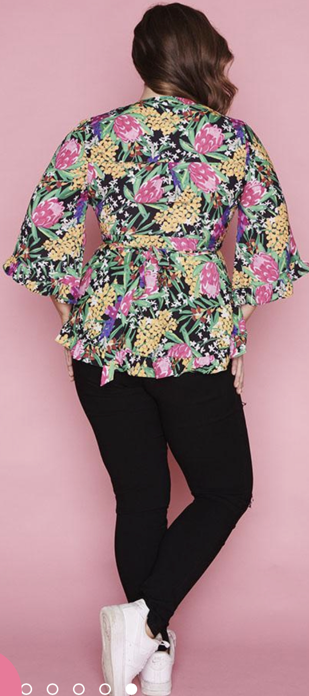 Floral wrap top BNWT Size 16