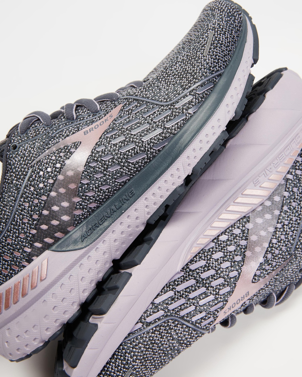 Adrenaline GTS 21 - Women's