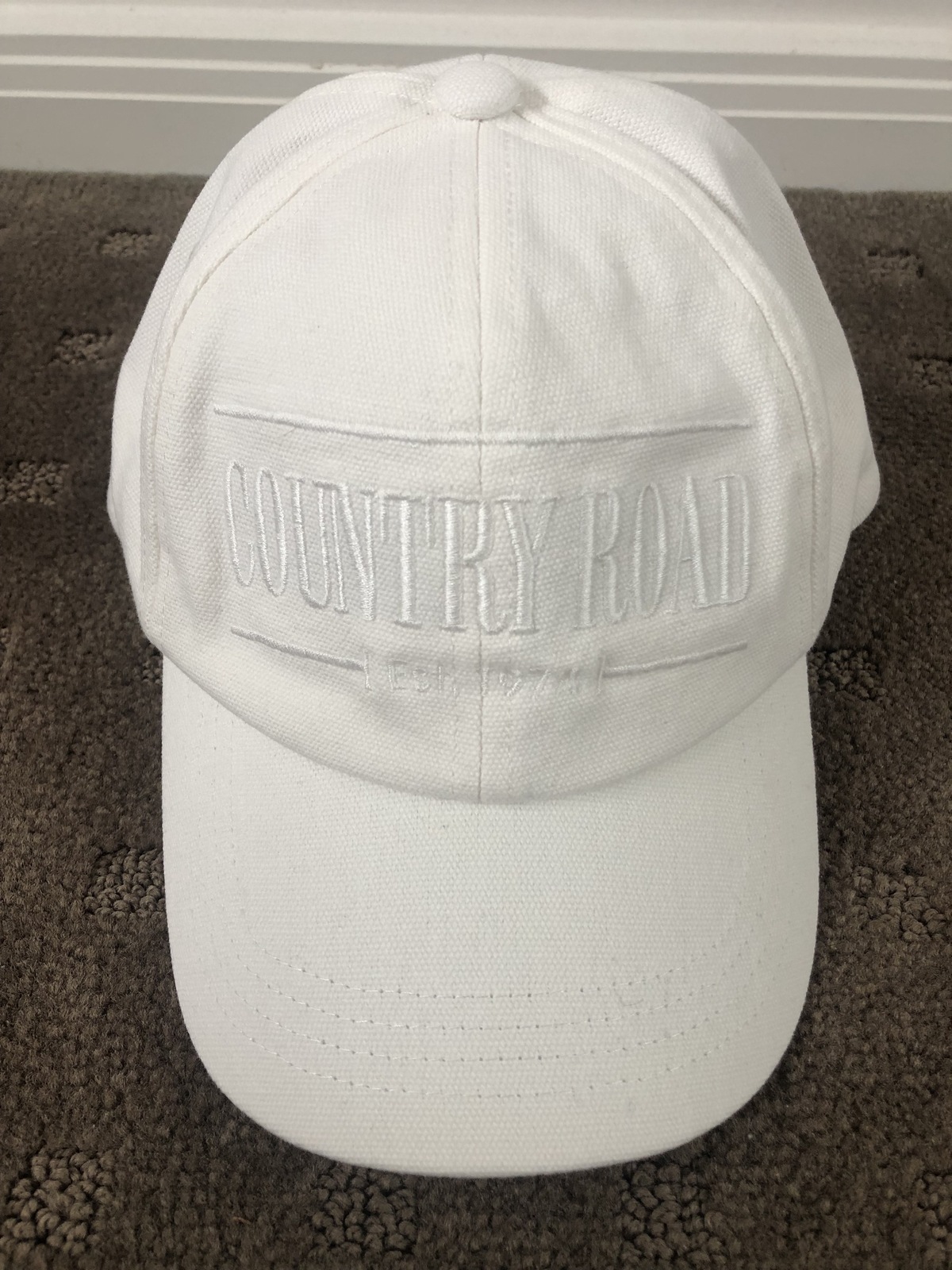 White Cap BNWT
