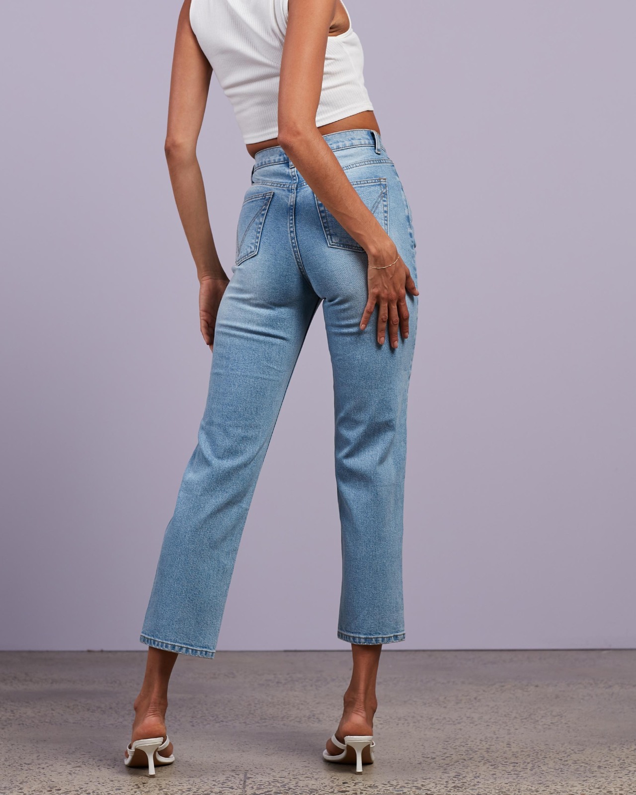Billie Straight Leg Jeans
