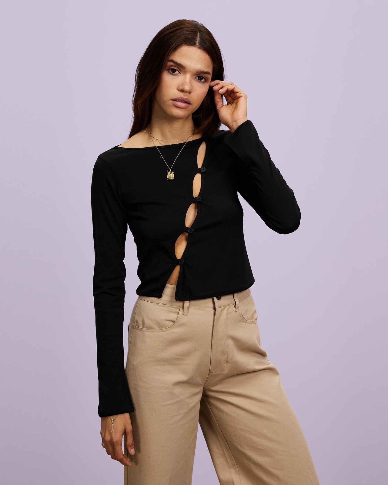 Close Call Button Front Top Size 8