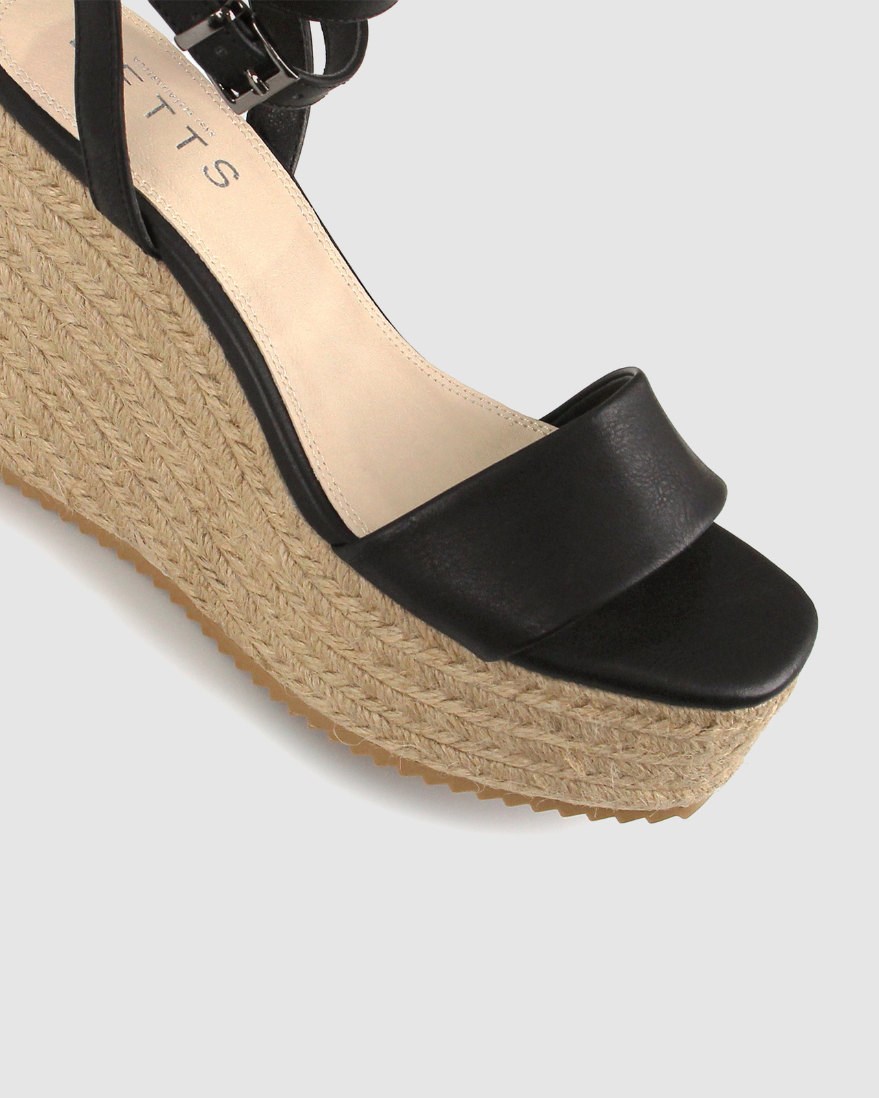 Sassy High Wedges Size AU 8