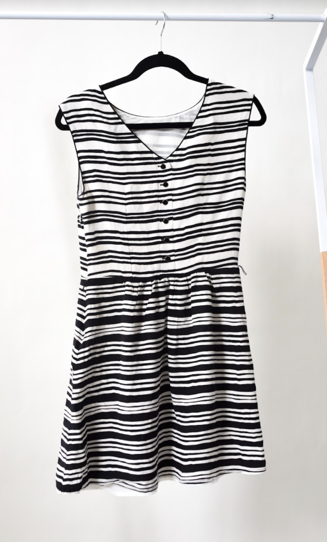 Striped Mini Buttoned Dress Size 10