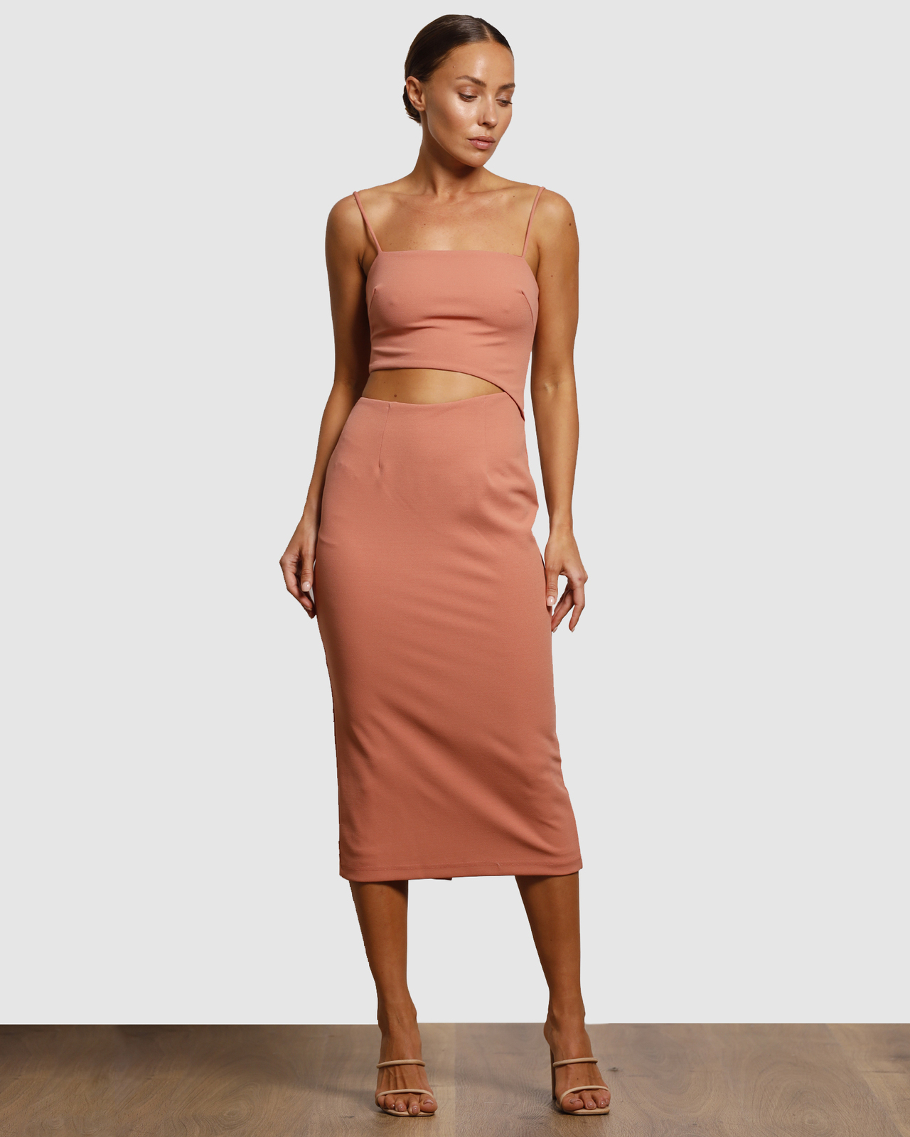 pasduchas perry midi dress Perry Midi Dress in Black by Pasduchas for Rent