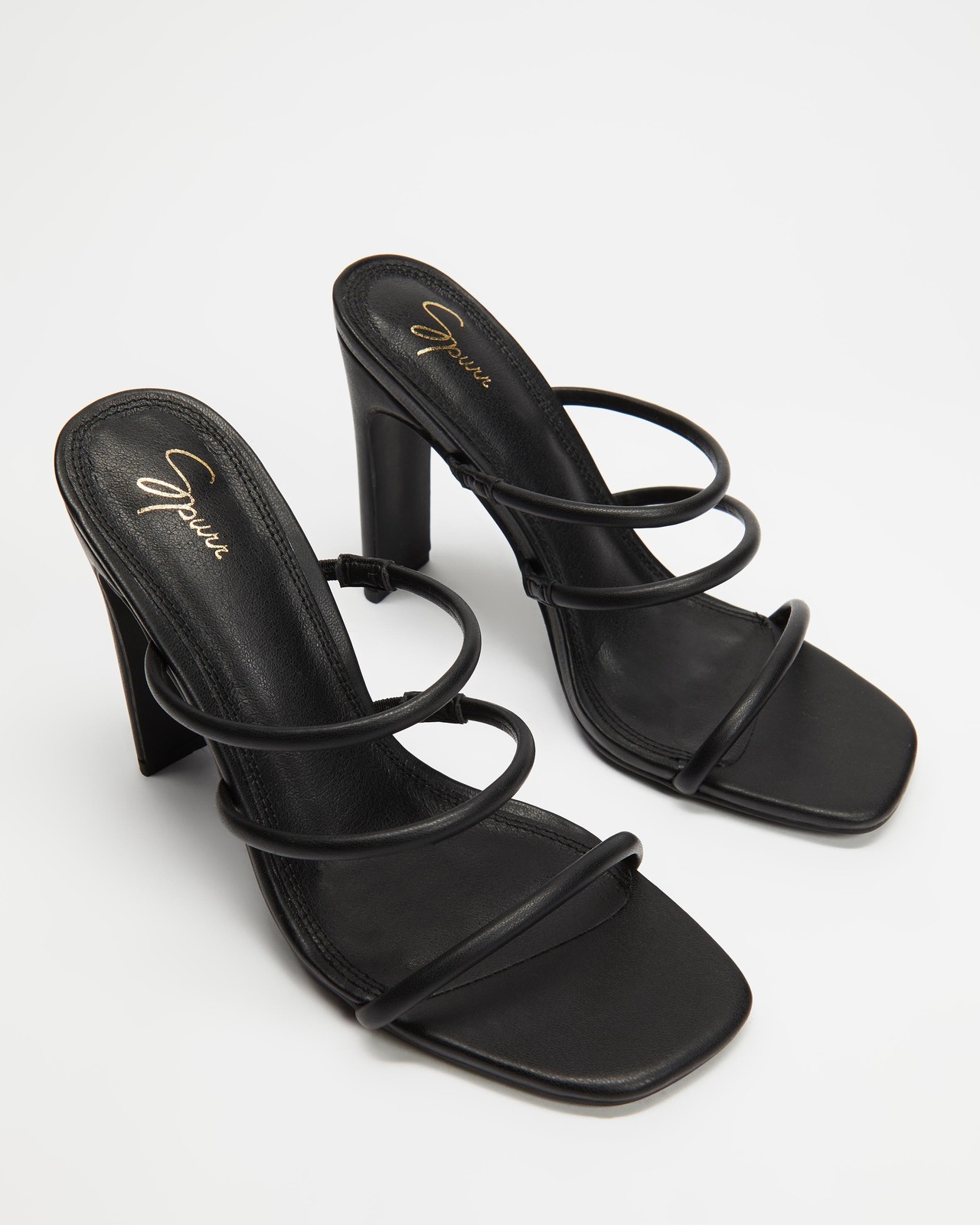 Kenny Heels