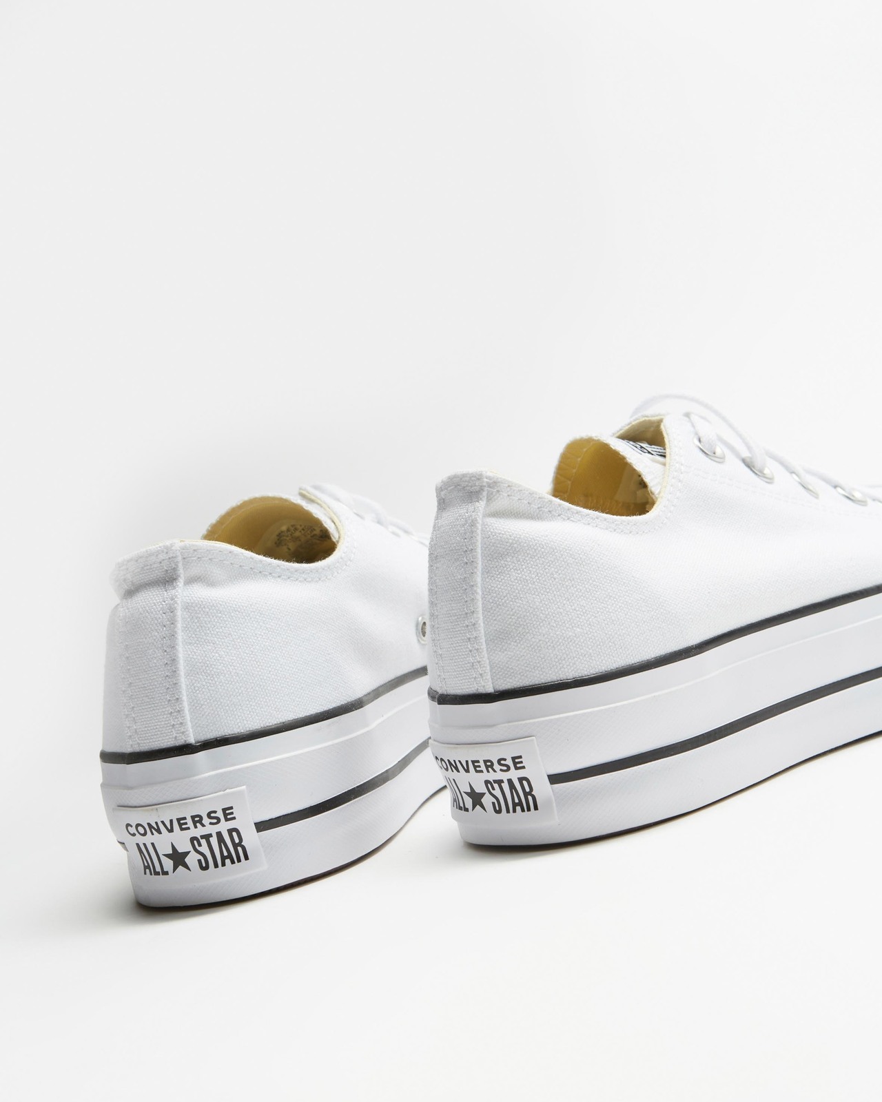 Chuck Taylor All Star Platform Ox - Women's