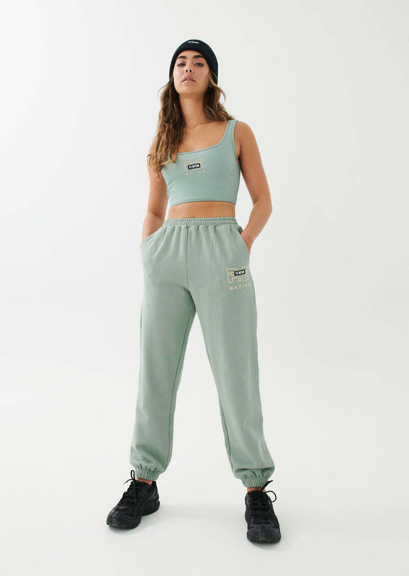 GRAND STAND TRACKPANT IN ICEBERG GREEN