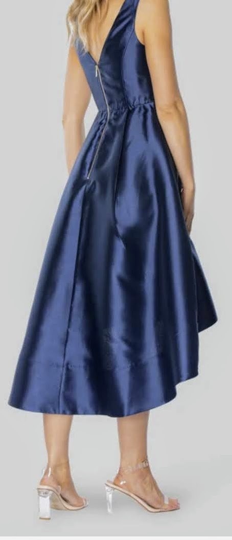 Dress "Ynez" Size 16