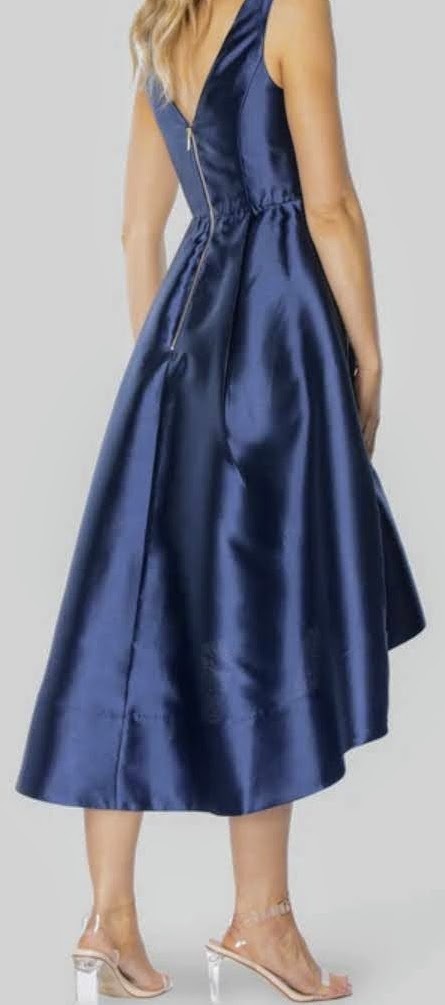 Dress "Ynez" Size 16