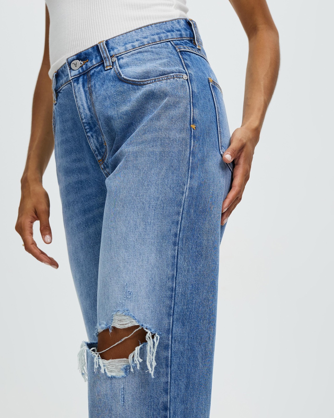 A Slouch Jeans Size 26