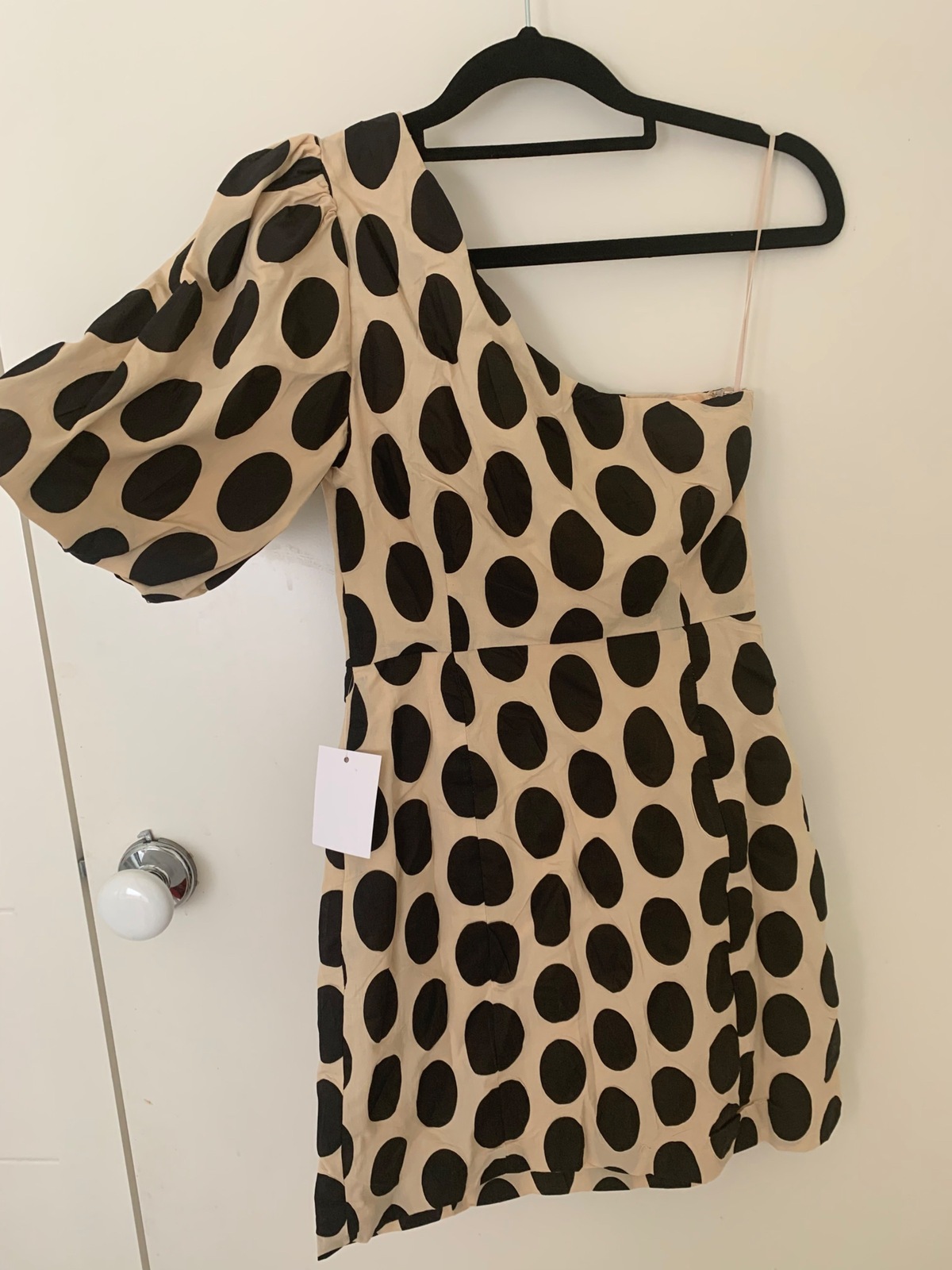 Polka Dot Over The Shoulder Dress Size 6 BNWT