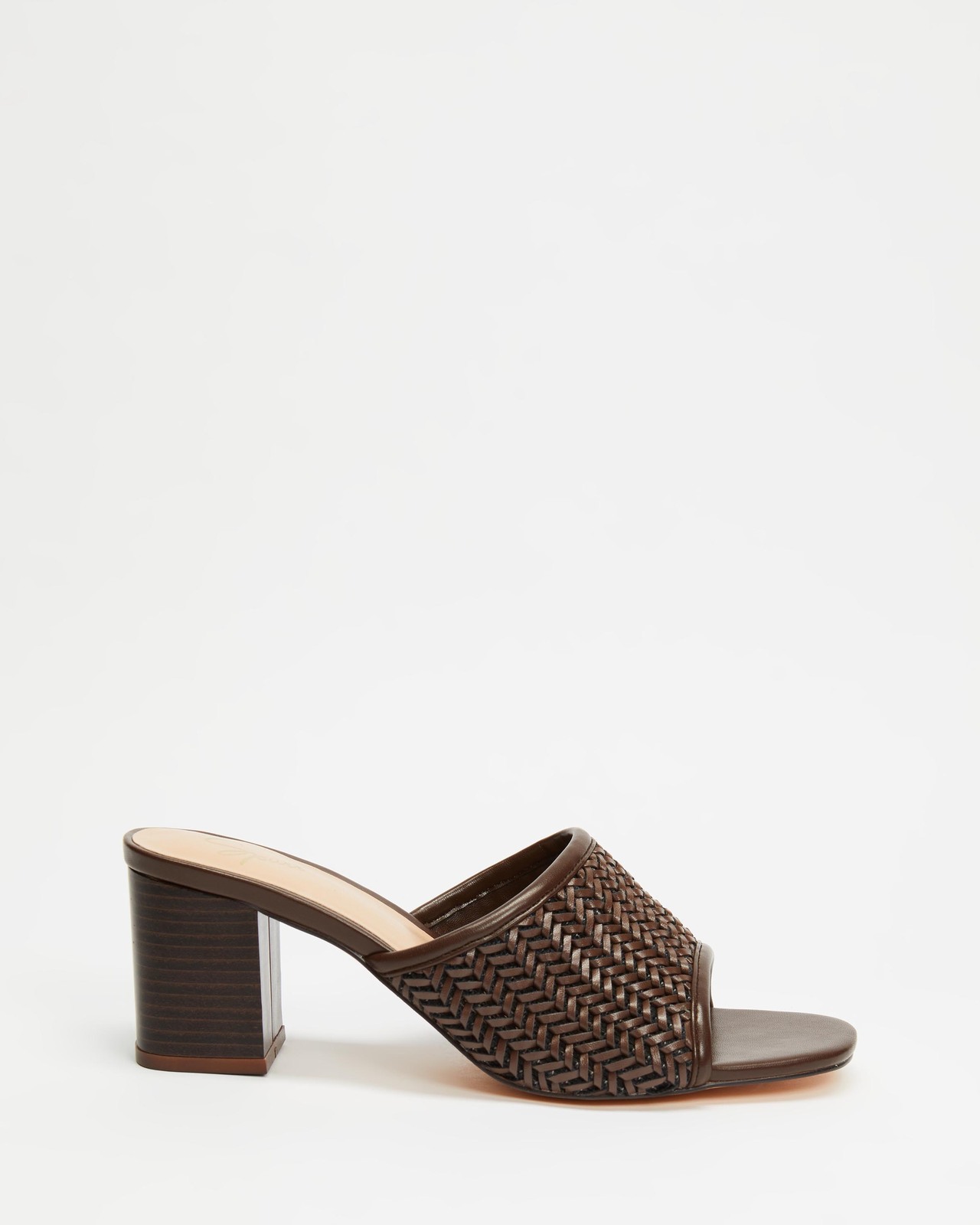 Tora Heels