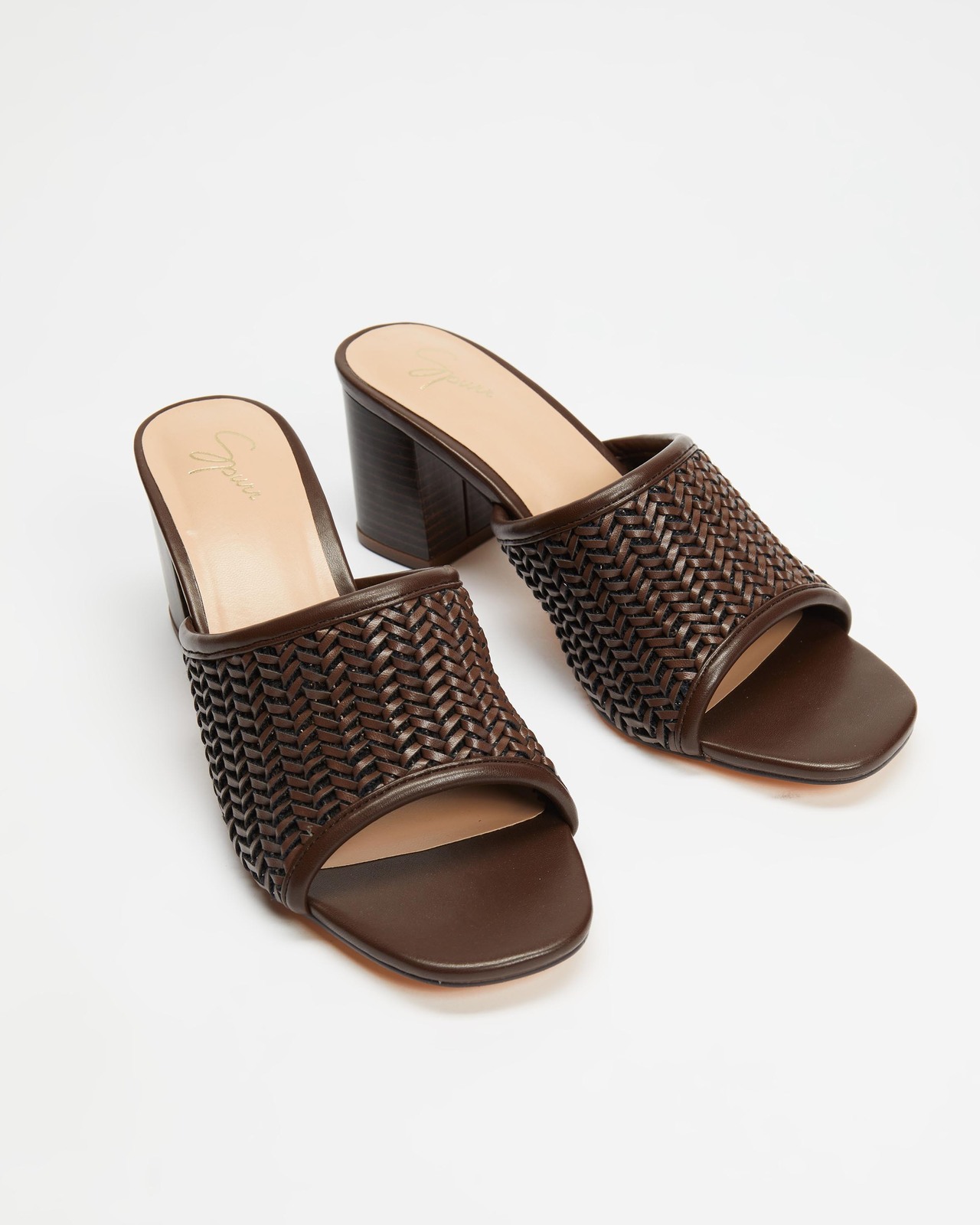 Tora Heels