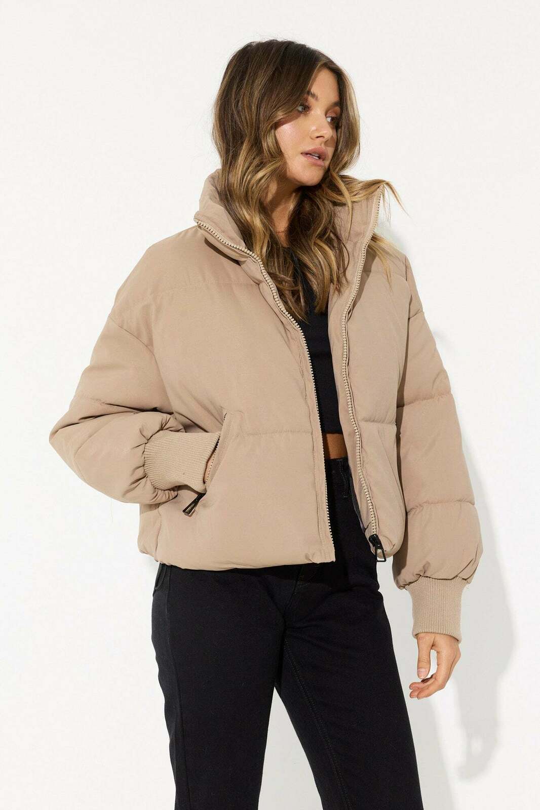 Becker Puffer Jacket Beige