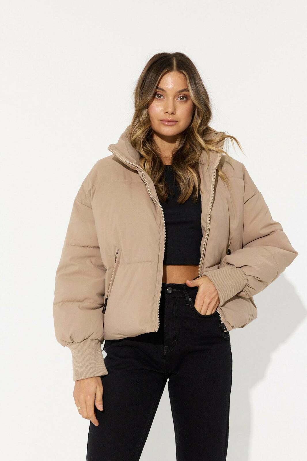 Becker Puffer Jacket Beige