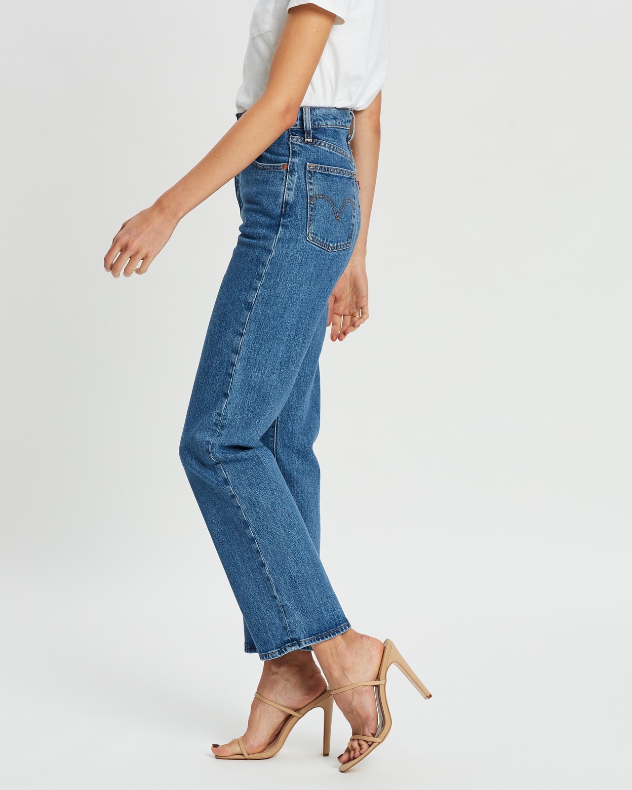 Ribcage Straight Ankle Jeans