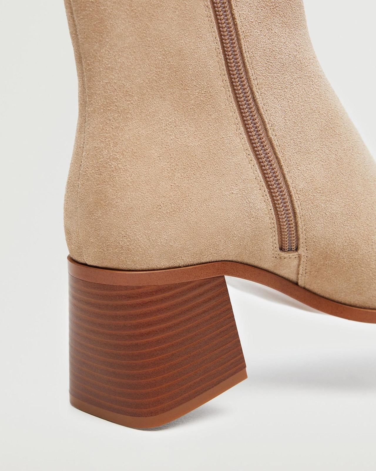 Studos Ankle Boots