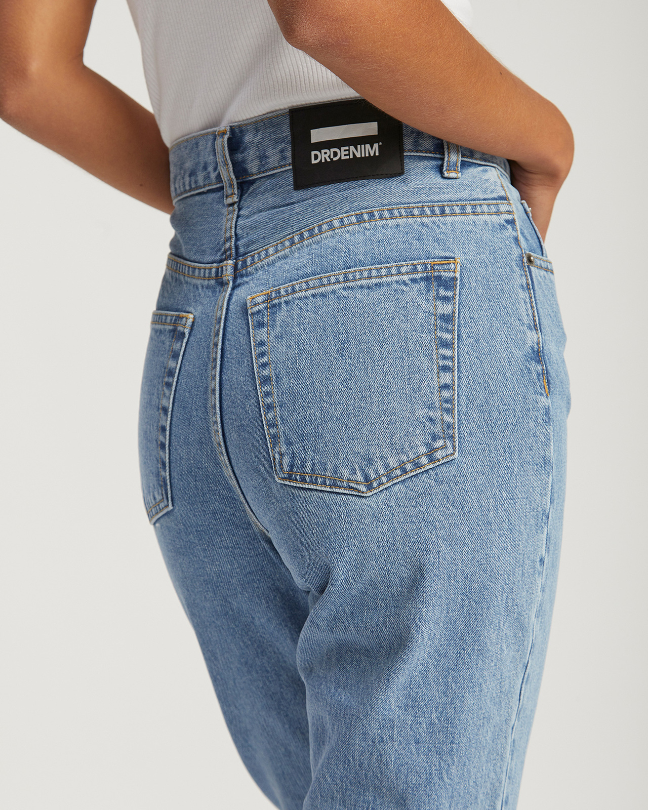 Nora Jeans
