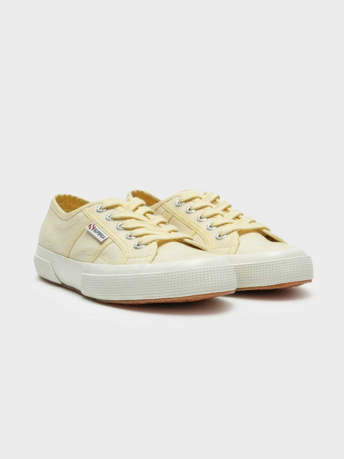 Unisex 2750 Cotu Classic Sneaker in Yellow