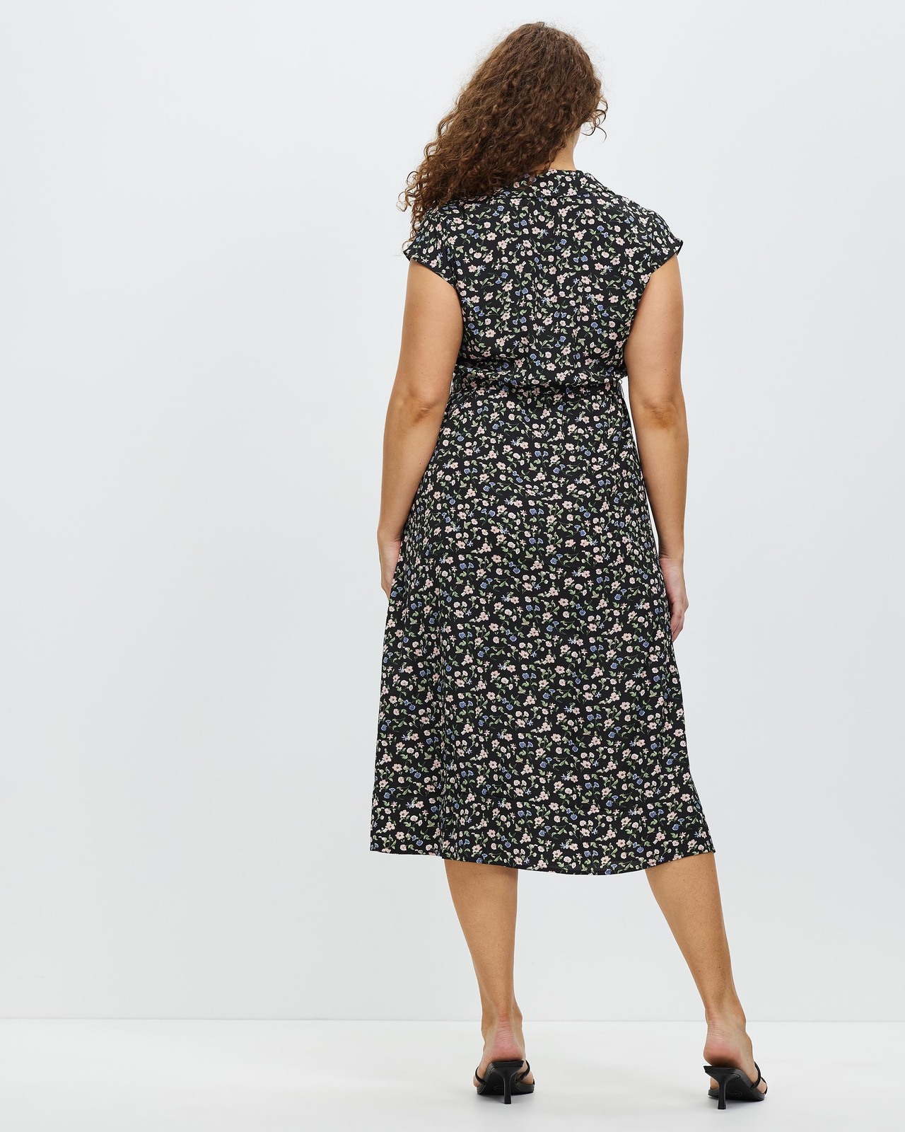 Aria Tie Maxi Dress