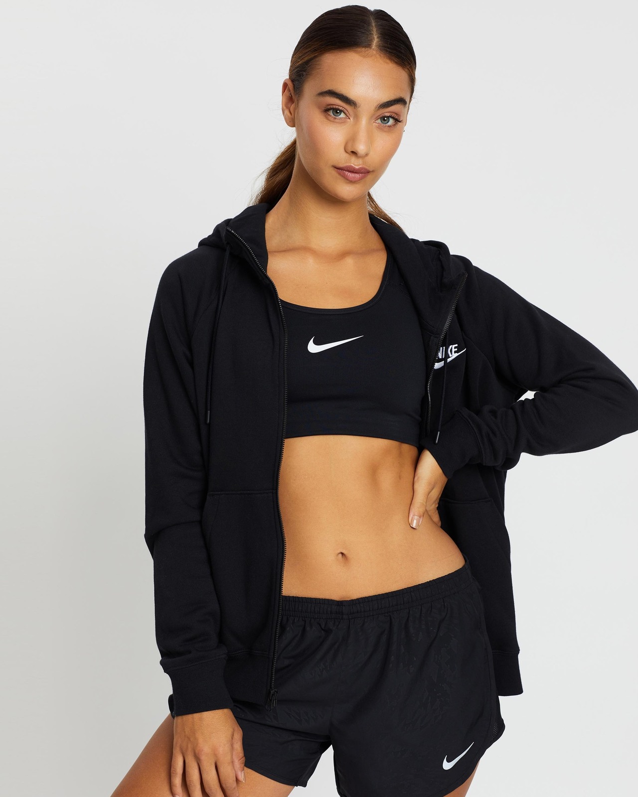 women's cropped hoodie nike sportswear essential