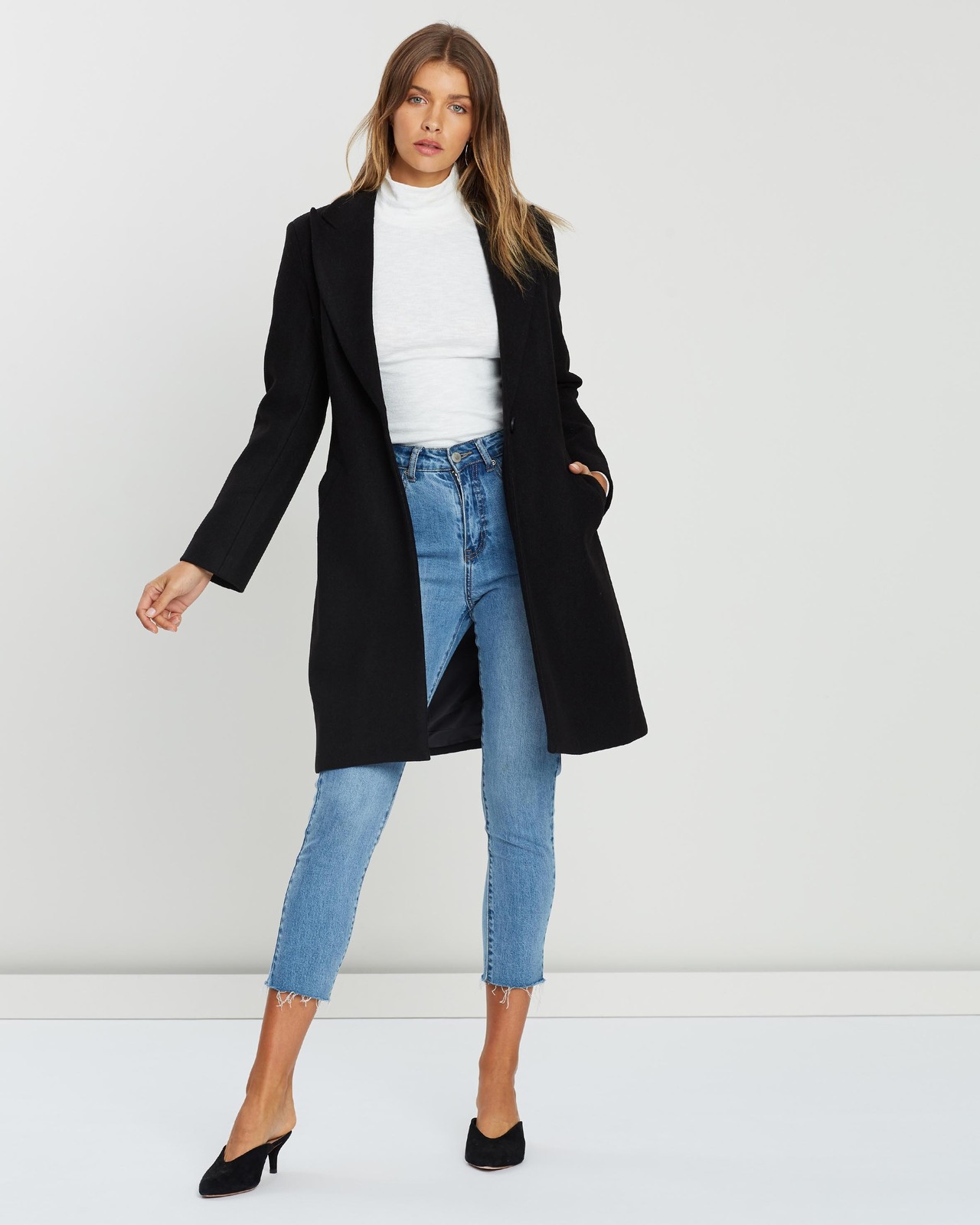 Valerie Coat