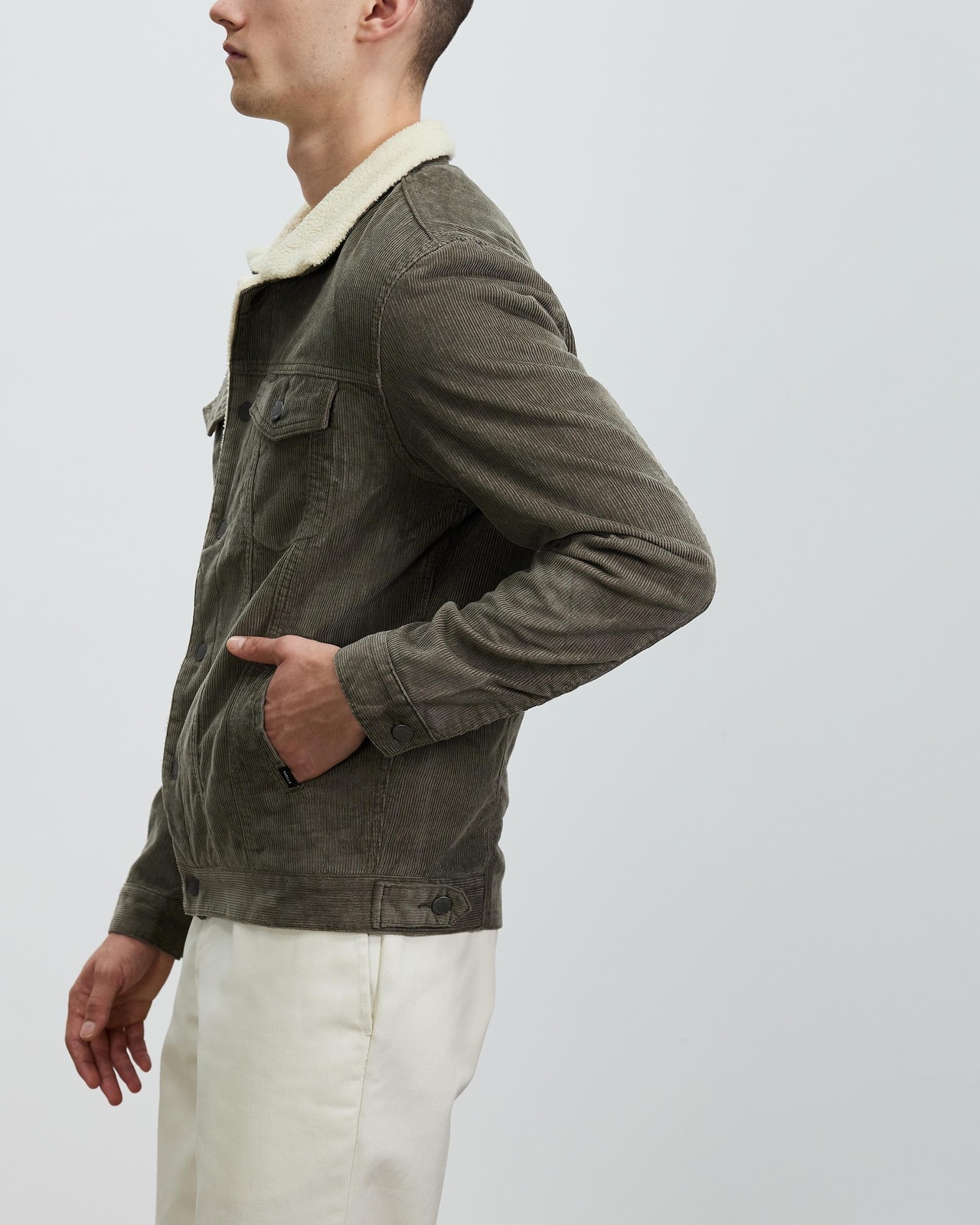 Sherpa Wanderer Corduroy Denim Jacket