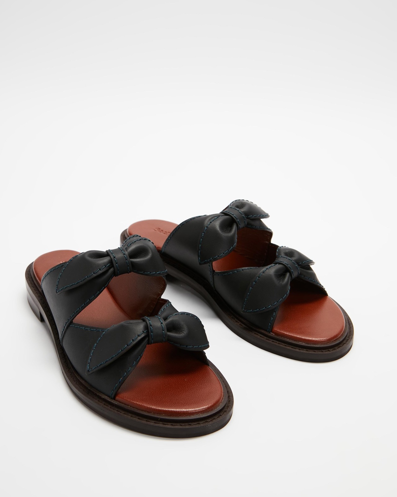 see by chloe kamilla