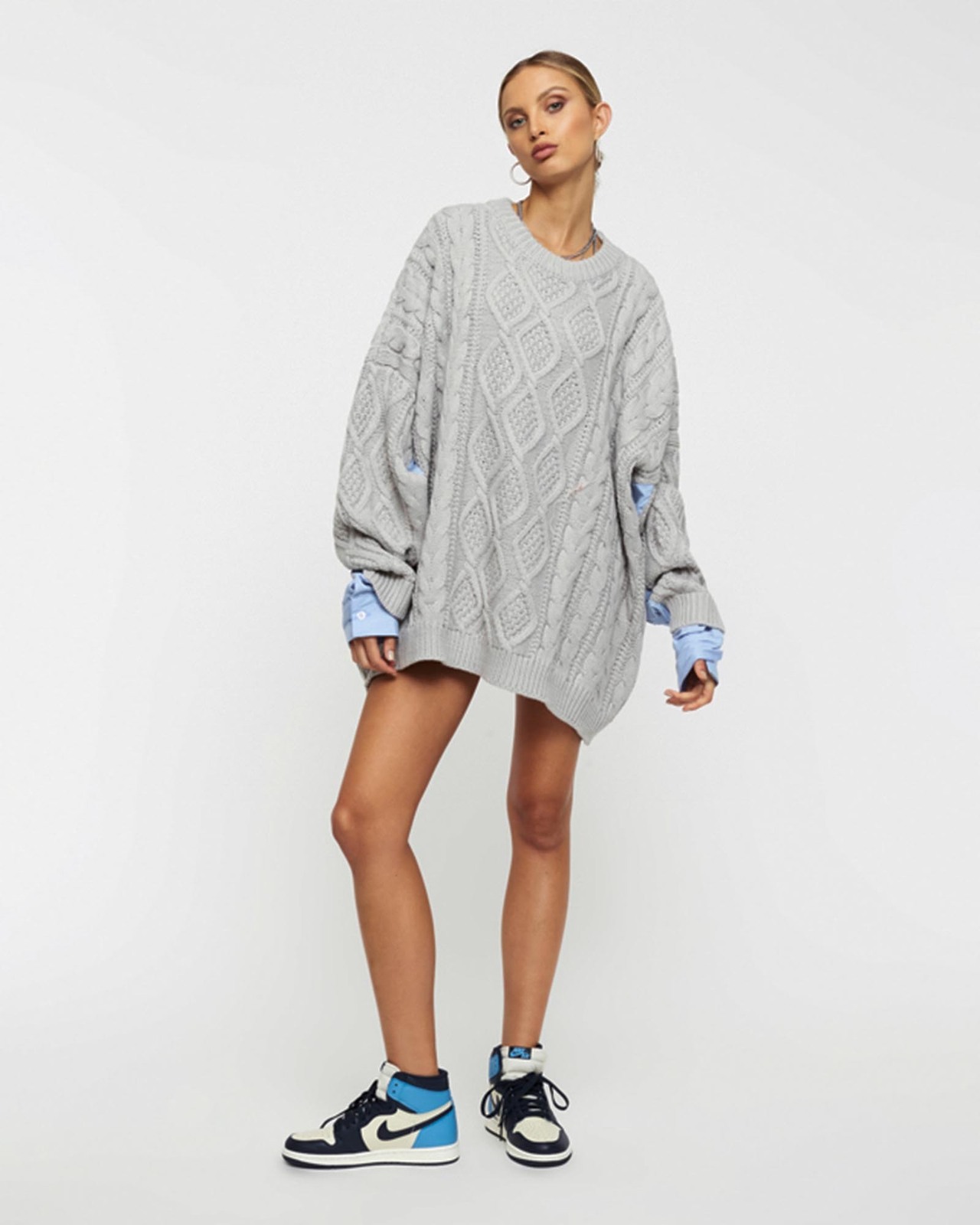 Sonny Oversized Knit Size 8 - AirRobe