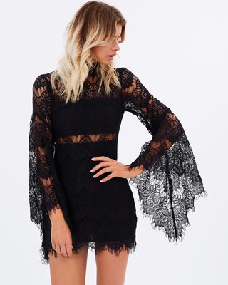 MinkPink Edge Of Desire Lace Dress Size 8 - AirRobe