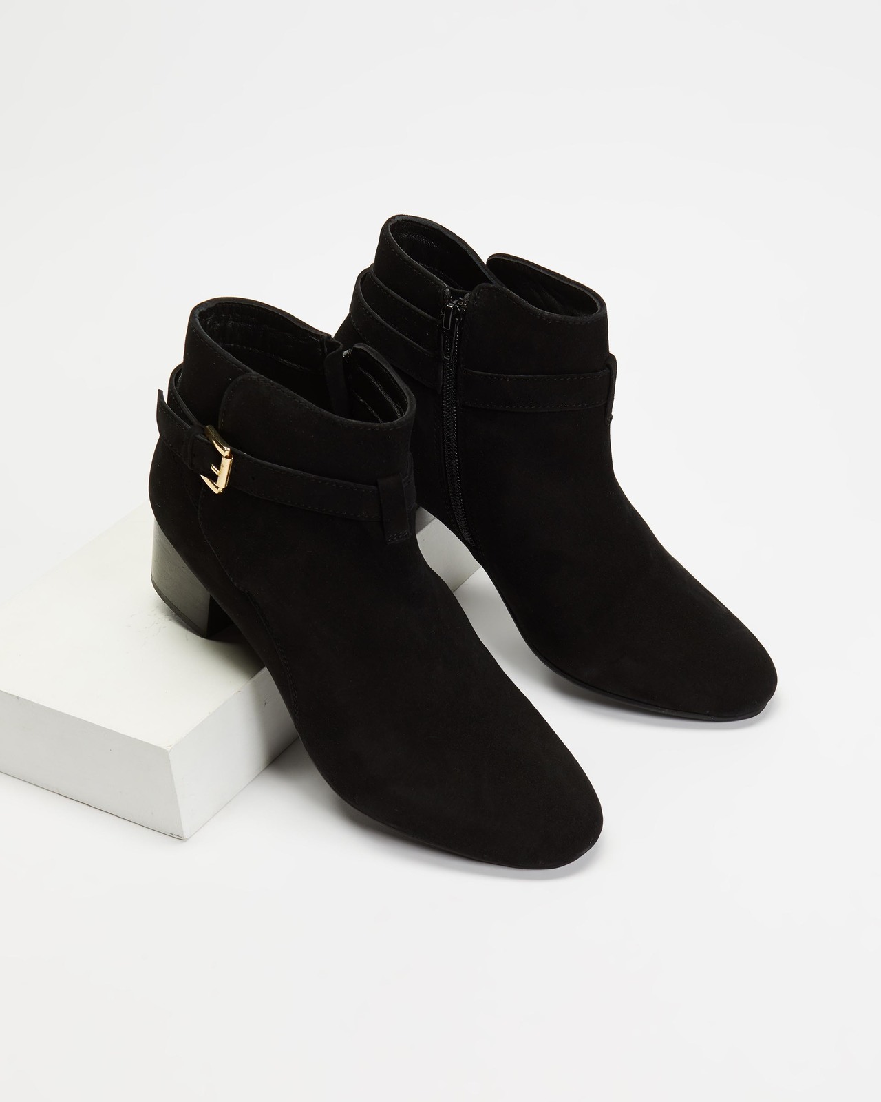 Sandra Leather Ankle Boots Size 6 BNWT