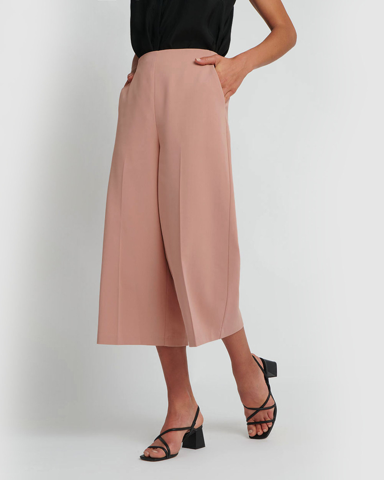 Calla High Waist Culotte Size 8