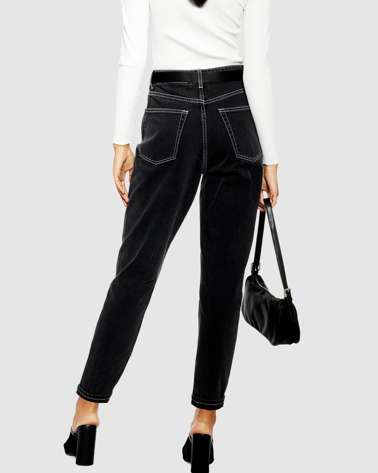 Seatbelt Mom Jeans Size 28