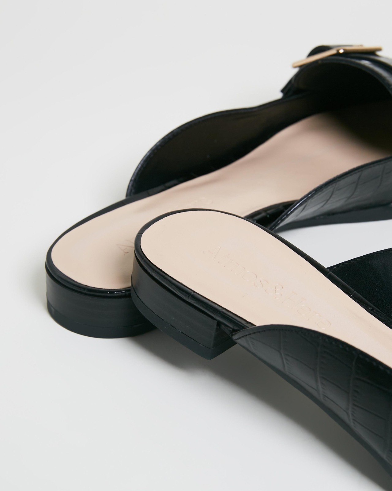 Cambridge Leather Flats Size 7